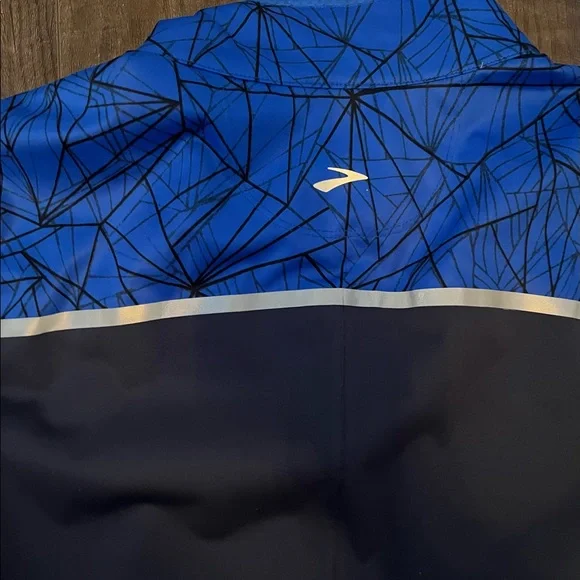 Brooks Running Men's Infiniti Jacket - Picture 10 of 10